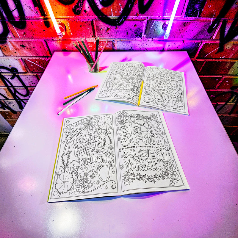 Relaxing Colouring Set – Adult Colouring Kit