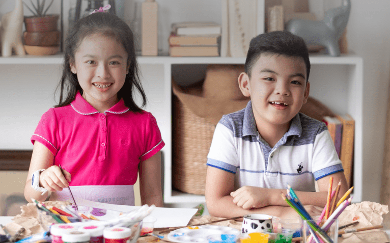 Kids Craft & Painting Box | For 2 Kids | 13 Creative Projects | Ages 5–11 - Boxful Events