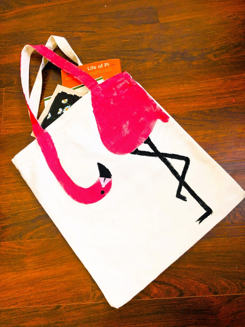 Tote Bag Painting Video Tutorial: step by step video tutorial to paint a flamingo - Boxful Events
